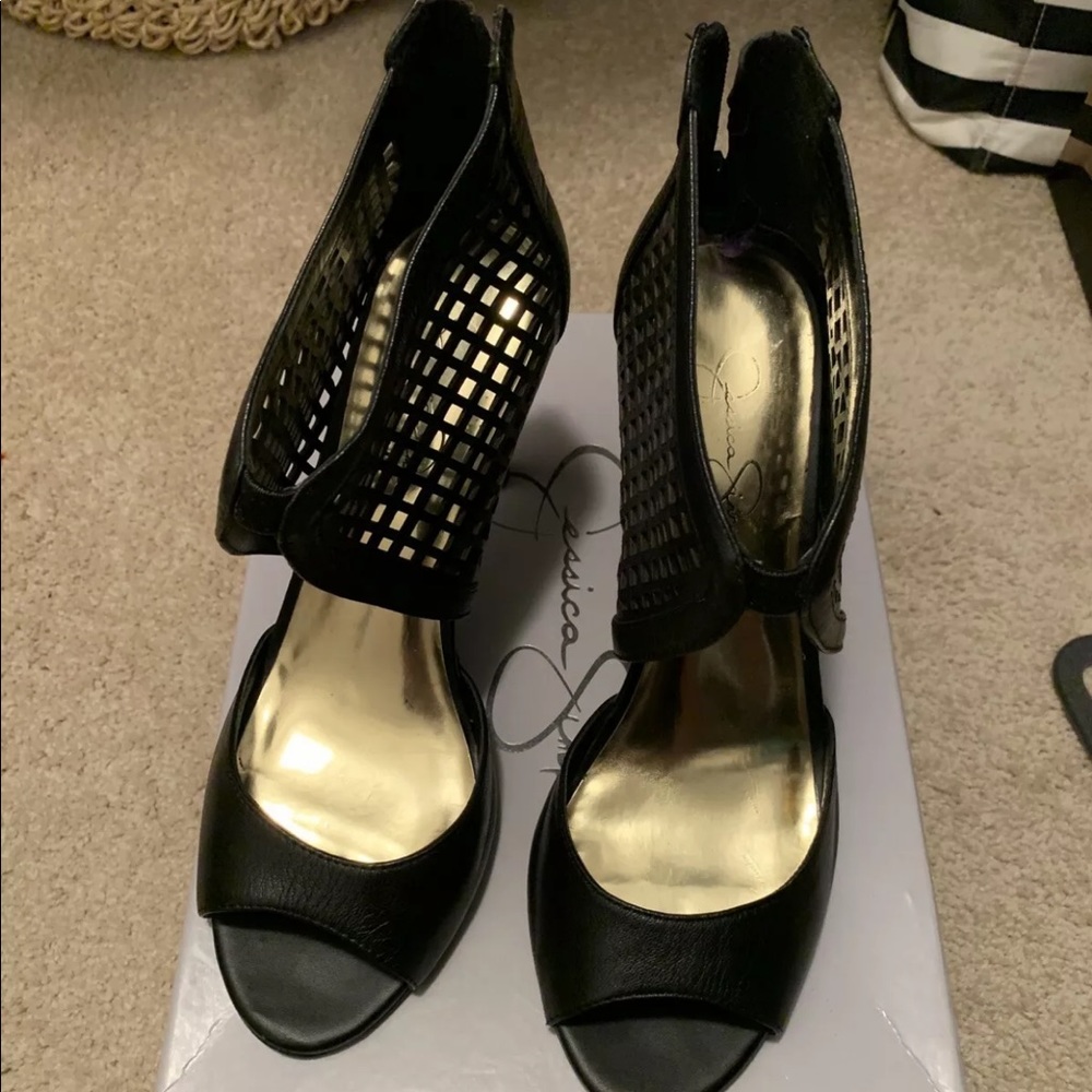 Jessica Simpson heels